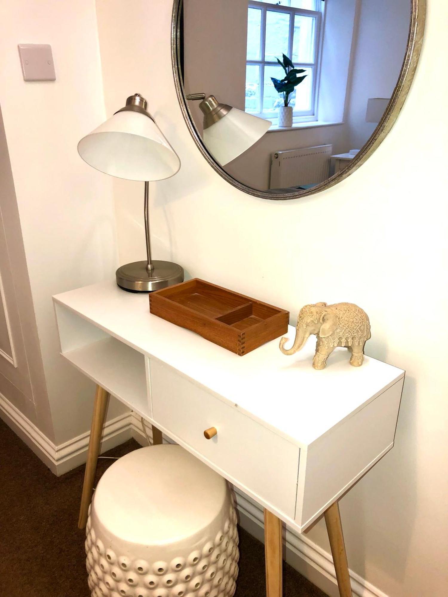 Superbly Located 2 Bedroom Luxury Apartment 바스 외부 사진